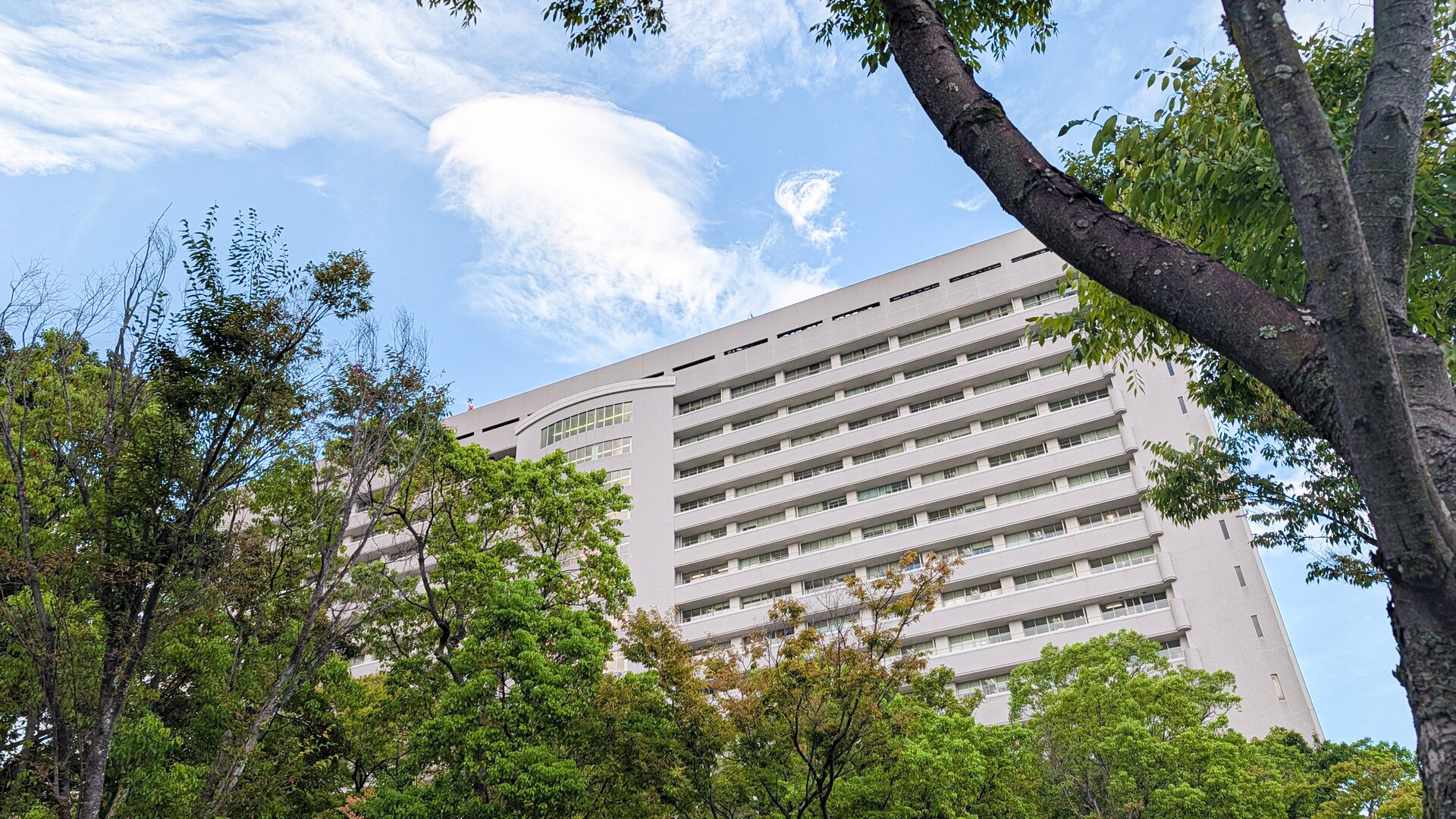 大阪大学医学部附属病院 外観